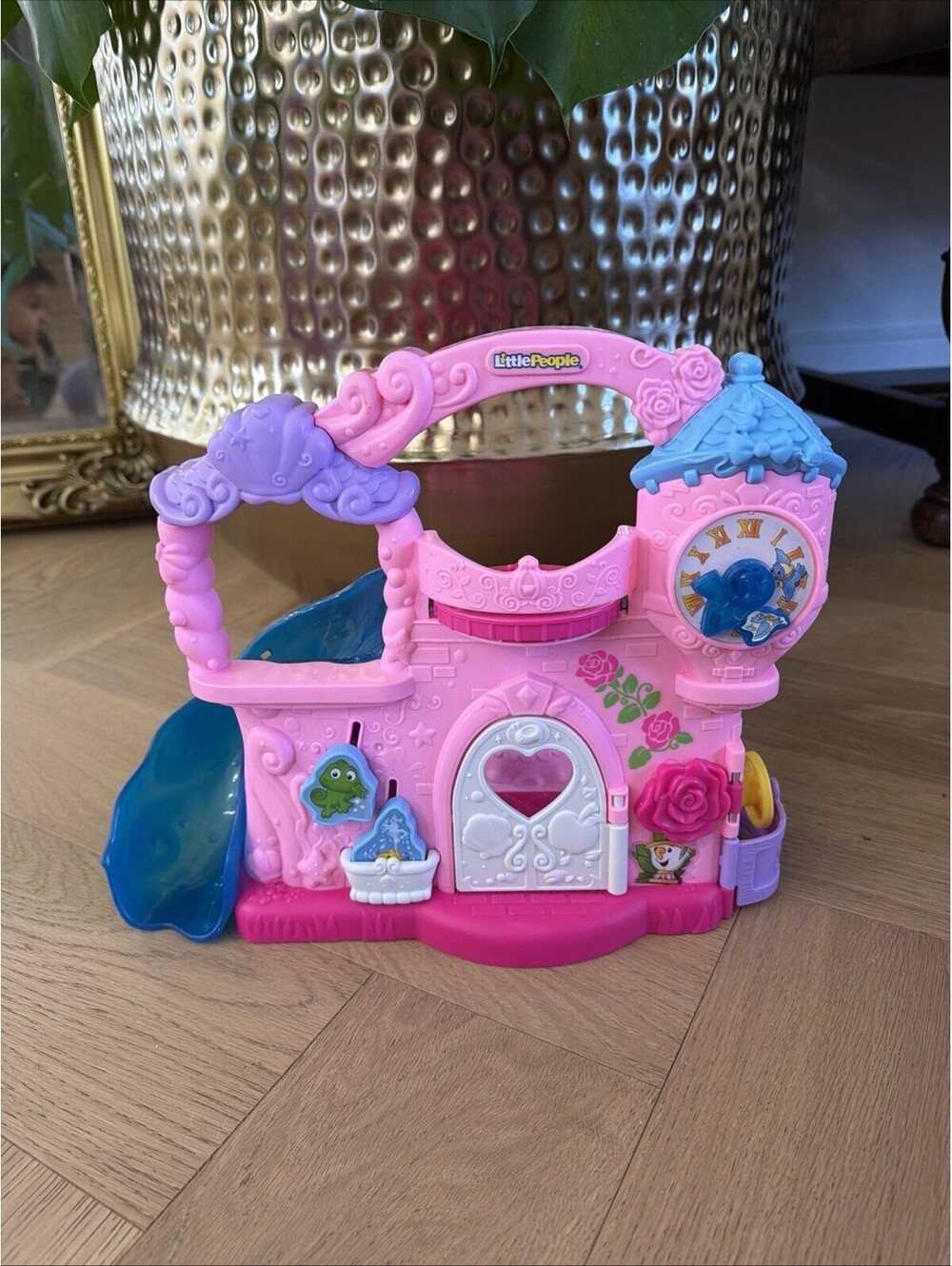 Fisher-Price Little People Disney Princess Belle/Ariel Castle Play & Go Playset